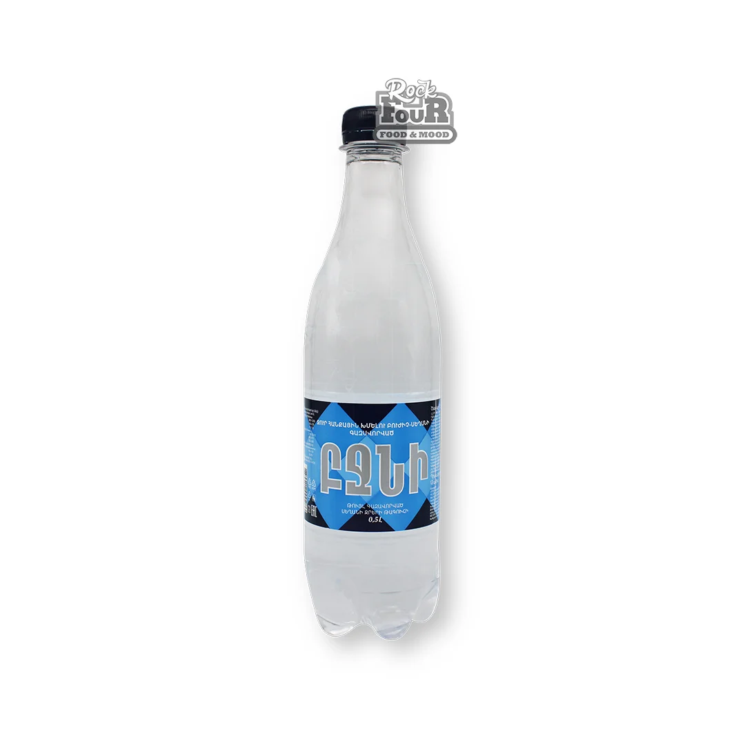 Lightly sparkling water "Bjni" 500ml